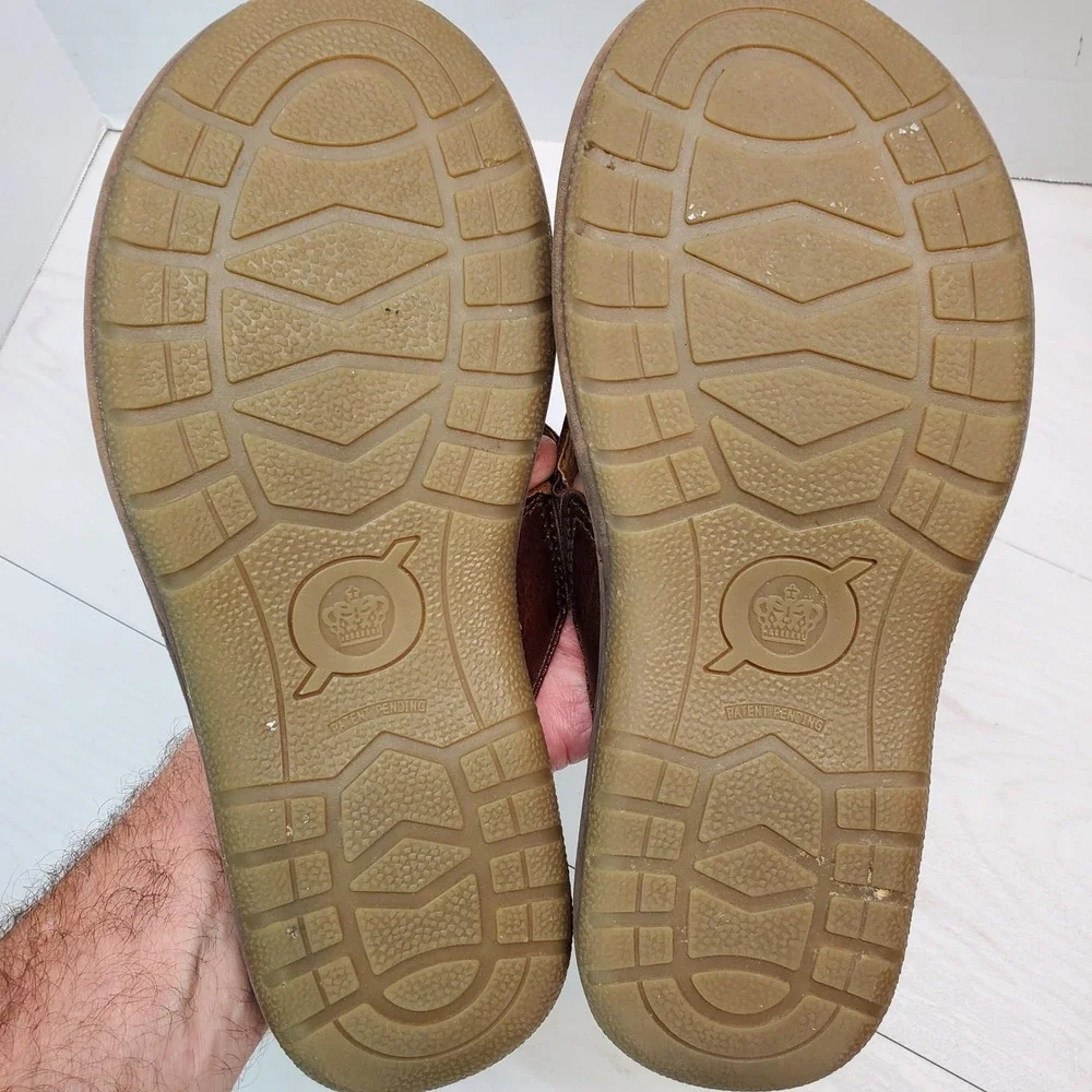 Born Mens Brown Leather Thong Sandals Flip Flops Size 9M Gorpcore Resortwear